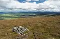 Cairn sur les pentes Est du Morven