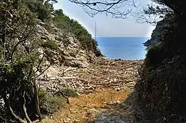 Calanque Oustau de diou, au sud.