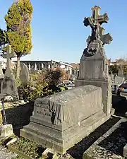 48. tombe de la famille Copin-Larguilliez.