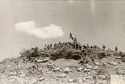 Image illustrative de l’article Tous, sauf moi