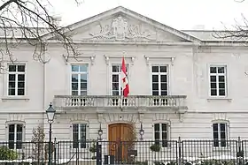 Ambassade à La Haye.