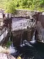Une écluse du canal.