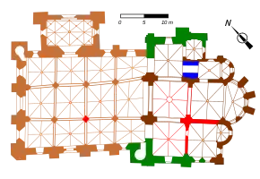 Plan schématique d'une église dont les phases de construction sont matérialisées par des couleurs différentes.