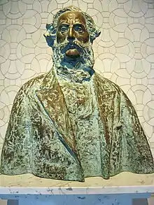 Buste de Carlos Calvo au Palais de la Paix Peace Palace Den Haag The Hague à La Haye (Pays-Bas) ; Signé par Carlos D'Agostino