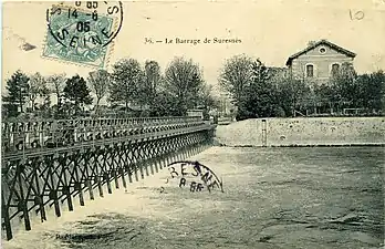 La maison de l'éclusier sur l'île de Puteaux (le bâtiment existe encore de nos jours).
