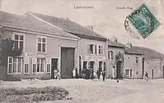 Grande rue (actuelle rue des Capucines) fin XIXe siècle