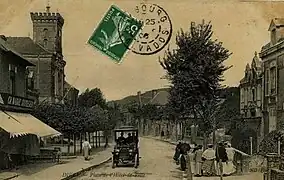 La place de L'Hôtel-de-Ville en 1906.