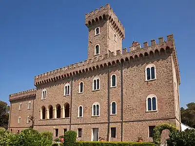 Le château Pasquini.
