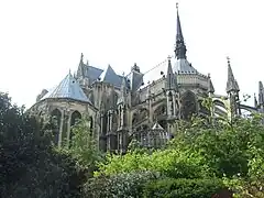 Chevet de la cathédrale Notre-Dame de Reims.