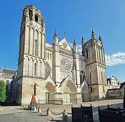 Image illustrative de l’article Cathédrale Saint-Pierre de Poitiers