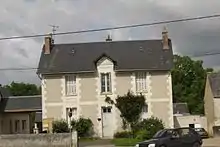 L'école de garçons construite en 1884, architecte M. Raffet, de Tours