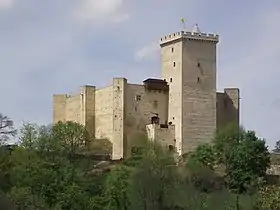 Mauvezinchâteau(43° 07′ 07″ N, 0° 16′ 35″ E)