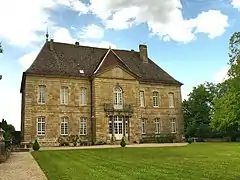 La façade est.