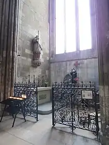 Photo de la chapelle depuis le collatéral