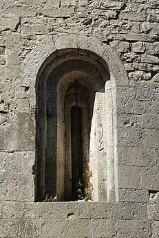 La fenêtre absidiale .