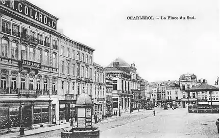 La place vers 1900, vue vers le sud-ouest.