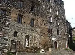 Maisons du vieux village.