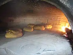 Sole et voûte du four de Chougeat.