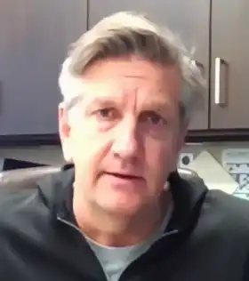 Image illustrative de l’article Chris Finch