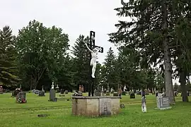 Cimetière, sur le chemin du Roy (Route 138 Québec)