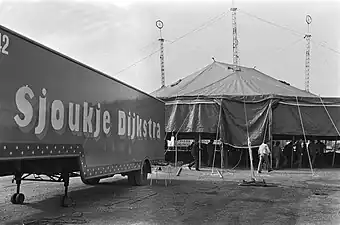 Le cirque Sjoukje Dijkstra en 1980.
