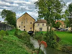 Le moulin.