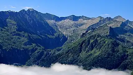 Le cirque du Garbet vu depuis le col d'Agnes.