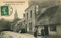 La rue du cimetière au début du XXe siècle  (carte postale Armand Waron).