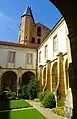 cloître du prieuré