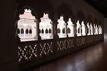 Arcades du patio à l'étage