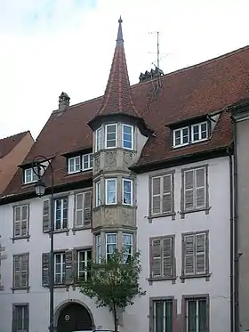 Maison (1605) au no 9 Inscrit MH (1929)