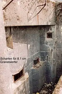 Créneau pour un 81 mm du bloc 3 de l'ouvrage de l'Annexe Sud de Coume.