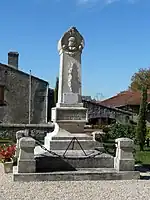 Monument aux morts.