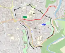 Plan de Dinan montrant l'enceinte médiévale, les deux églises et la délimitation entre le territoire des paroisses.