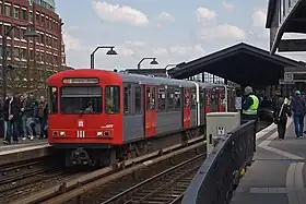 Image illustrative de l’article Baumwall (métro de Hambourg)