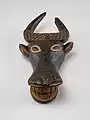 Buffle, masque du Cameroun.