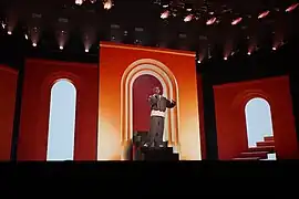 Danny Saucedo interprétant Happy That You Found Me.