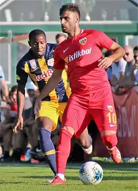 Image illustrative de l’article Deniz Türüç