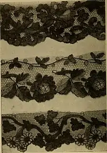 Dentelles et guipures - anciennes et modernes, imitations ou copies. Variété des genres et des points. 52 portraits documentaires, 249 échantillons de dentelles, collerettes, fraises, manchettes, (14798252853)