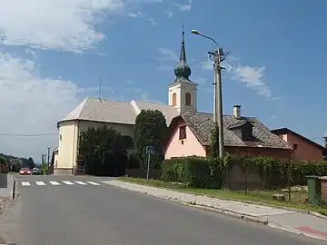 Église Saint-Léonard.