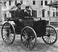 Première voiture américaine Duryea de 1894.
