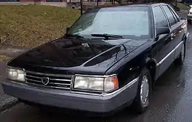 Version modifiée de l'AMC Eagle Premier (dernier modèle produit par VAM en 1987)