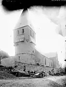 ... et sa  tour-clocher