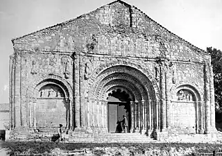 Façade en 1891.