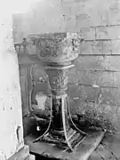 Les fonts baptismaux de l'église en 1914