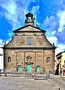 Façade orientale, place de Jaude.