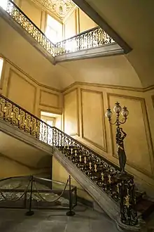 Escalier intérieur de l'hôtel de l'Europe