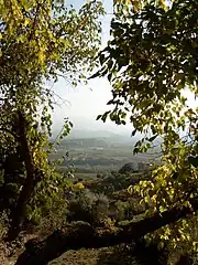 La vallée vue du village.