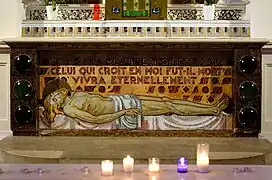 Chapelle du Sacré-Cœur-de-Jésus (bas).