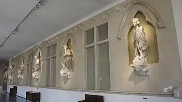 La façade de la Maison des musiciens sauvée et remontée au Musée de Reims.